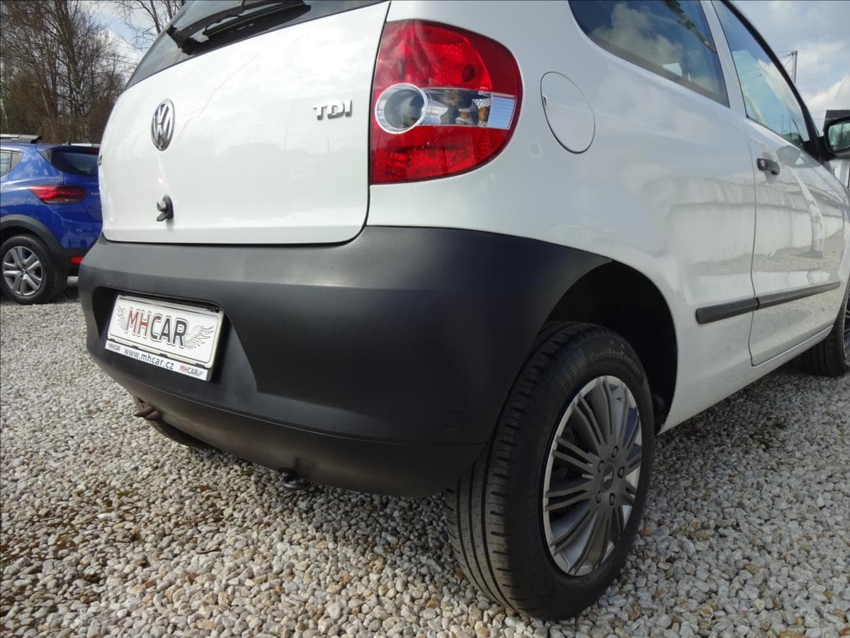 2008 Volkswagen FOX - 15