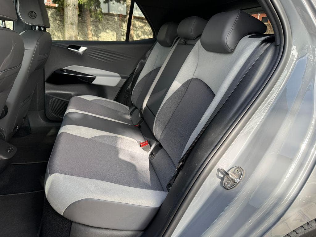 Volkswagen Id.3 - 11