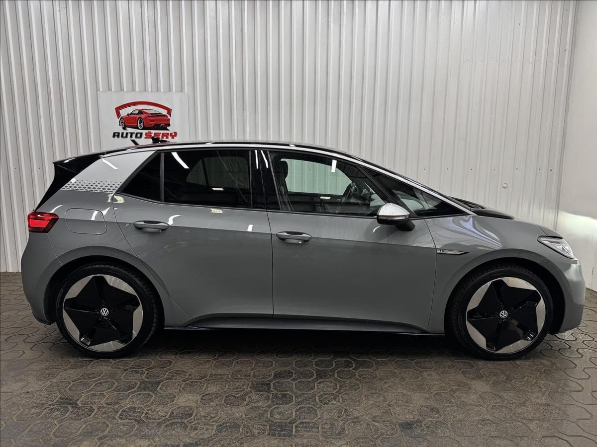 Volkswagen ID.3 - 9