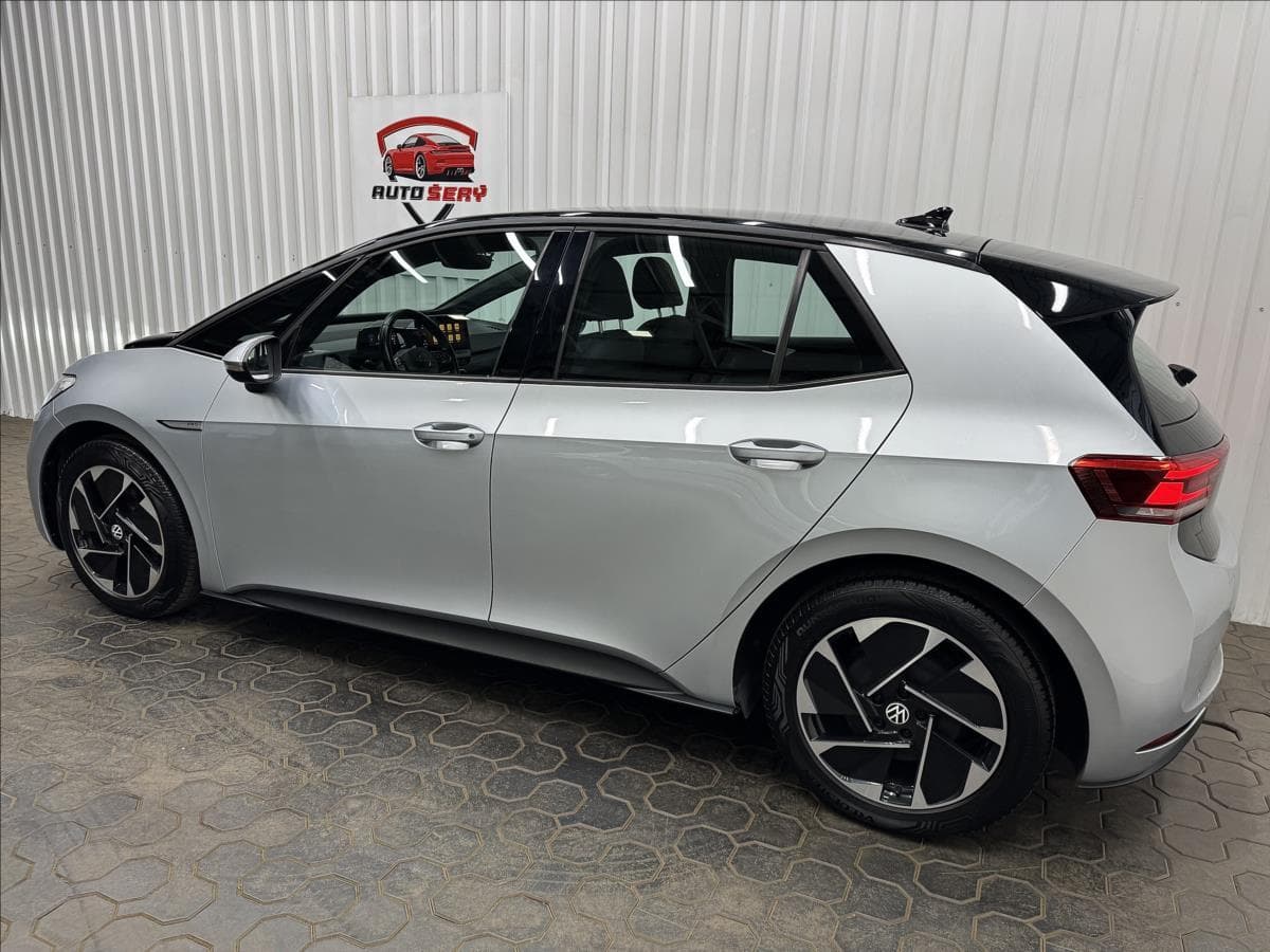 Volkswagen ID.3 - 9