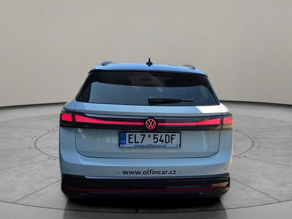 2025 Volkswagen ID.7 - 4