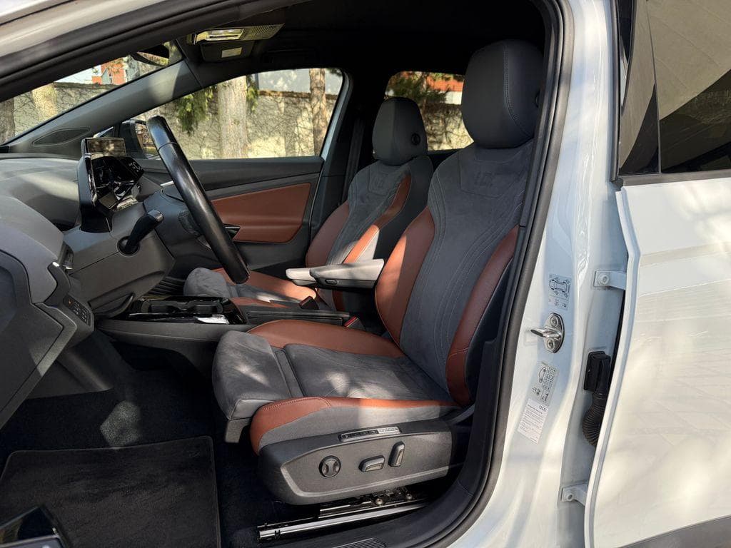 2020 Volkswagen Id.4 - 14