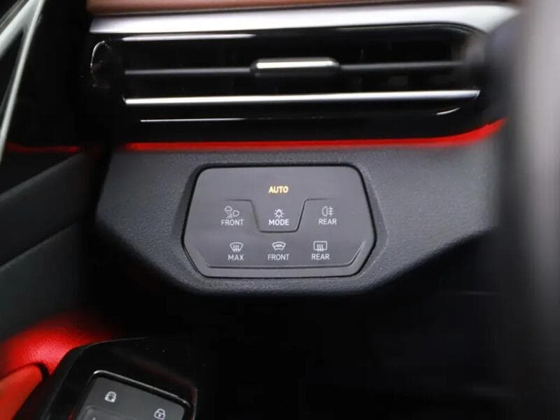 2021 Volkswagen Id.4 - 11