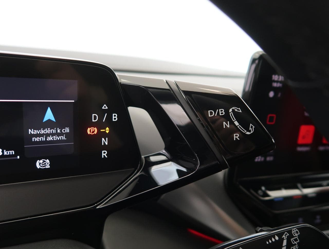 2020 Volkswagen ID.4 - 19