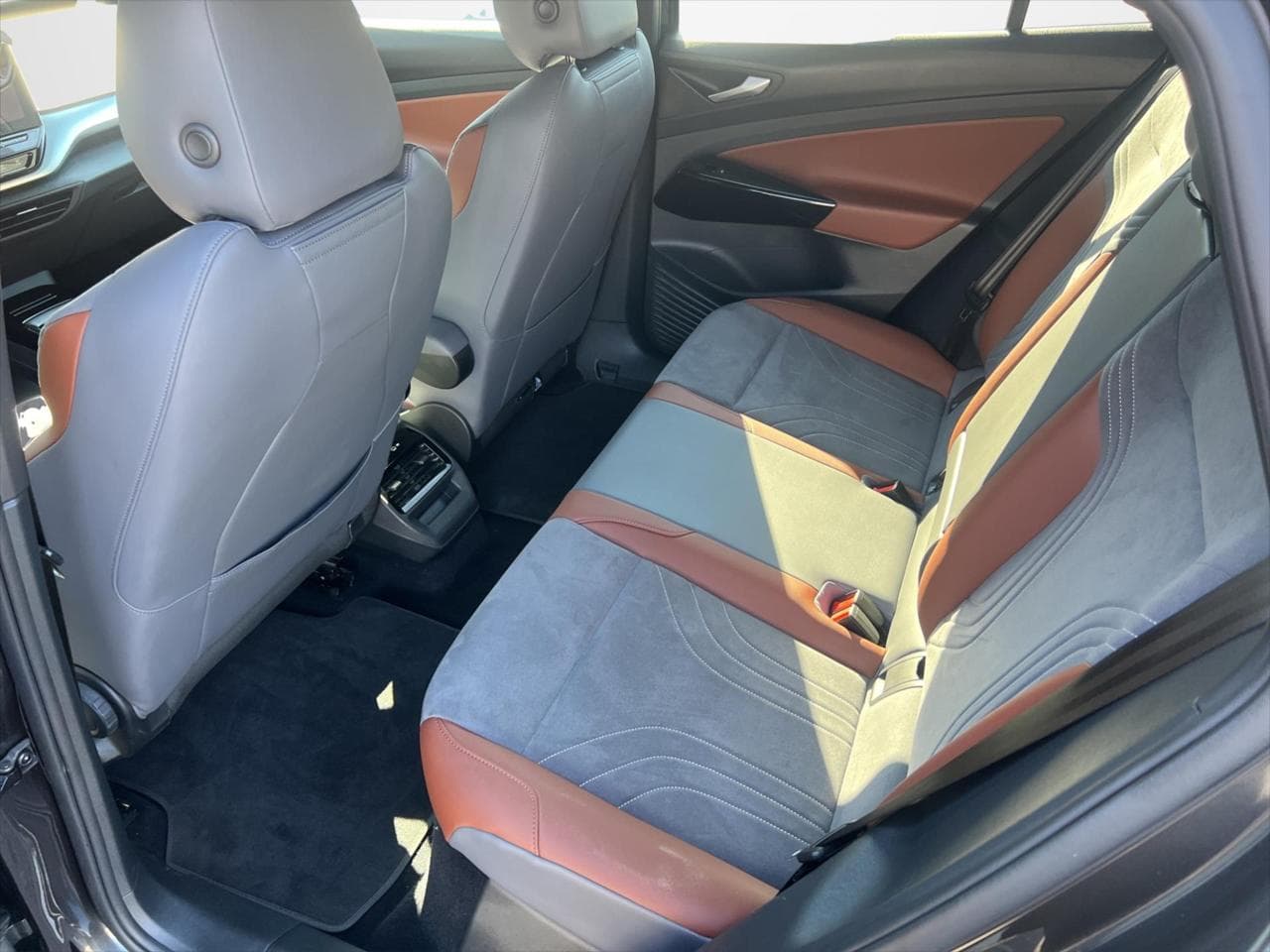 2020 Volkswagen ID.4 - 10