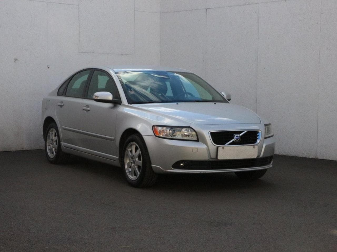 2004 Volvo S40