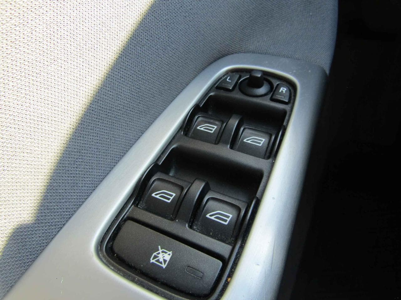 2008 Volvo S40 - 19