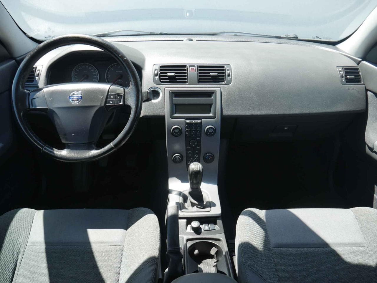 2004 Volvo S40 - 13