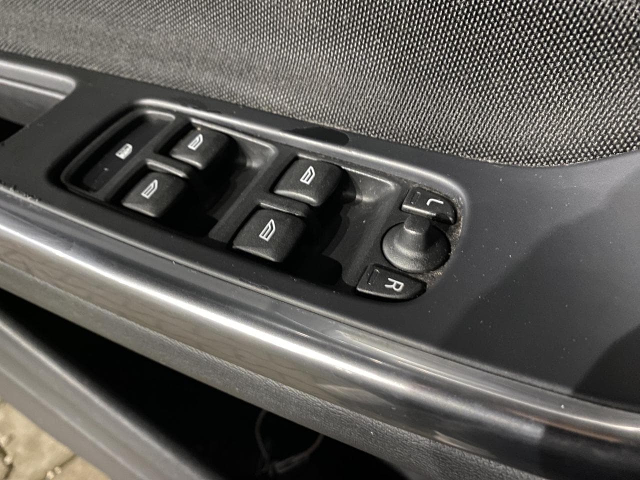 2012 Volvo S60 - 11