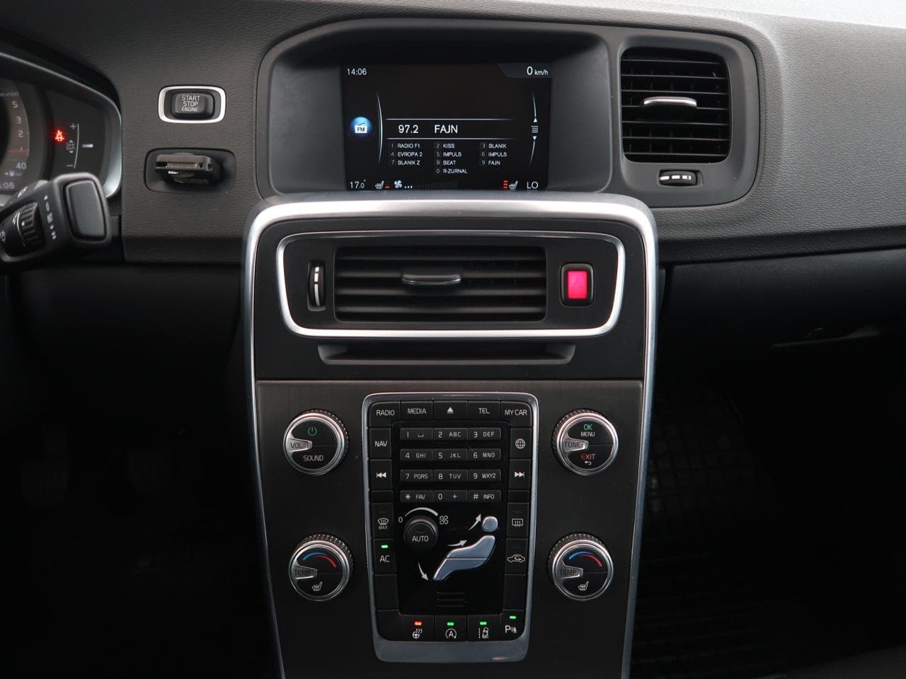 2014 Volvo S60 - 18