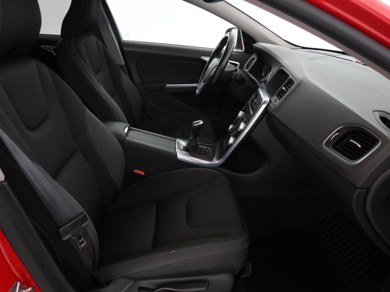 2014 Volvo S60 - 12