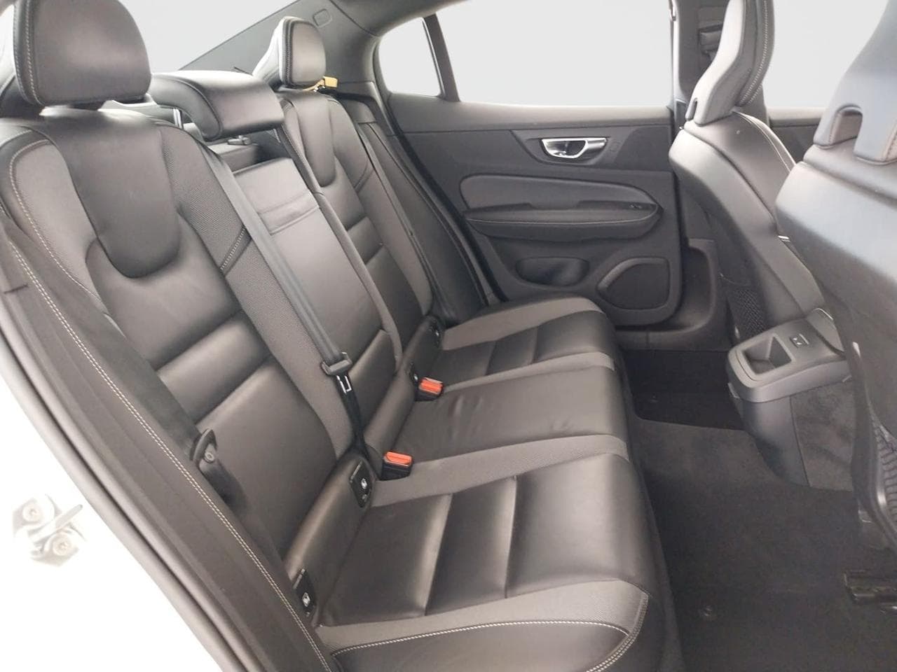 2019 Volvo S60 - 13