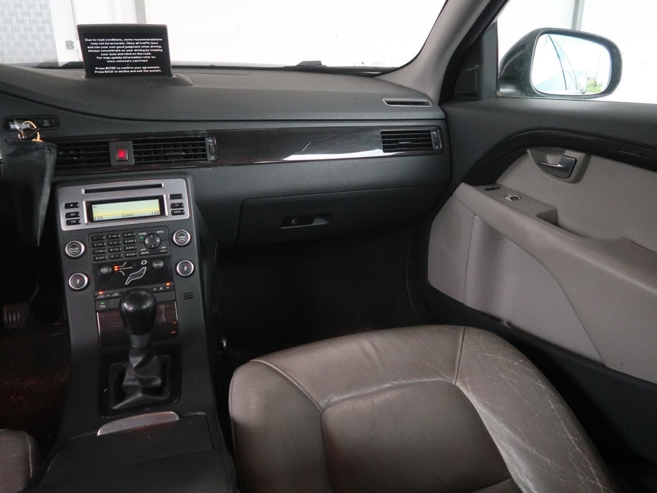 2009 Volvo S80 - 11