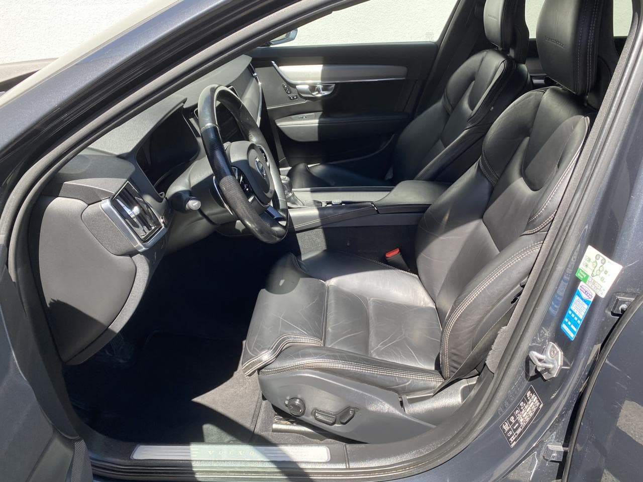 2017 Volvo S90 - 9