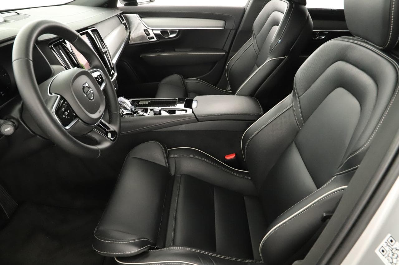2024 Volvo S90 - 25