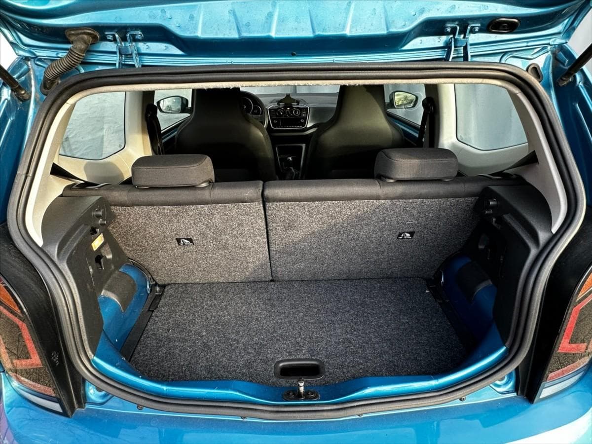 2020 Volkswagen UP! - 14