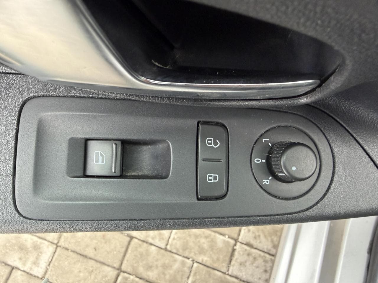2013 Volkswagen UP! - 13