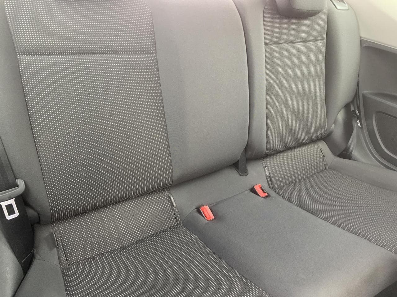 2012 Volkswagen Up! - 11