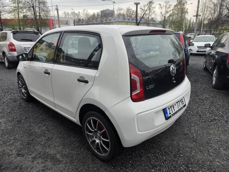 2013 Volkswagen UP! - 3