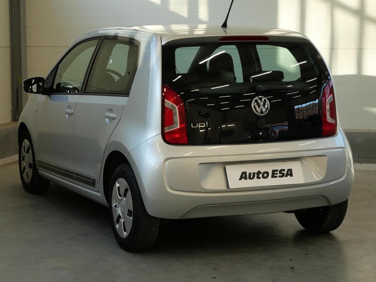 2016 Volkswagen UP! - 6