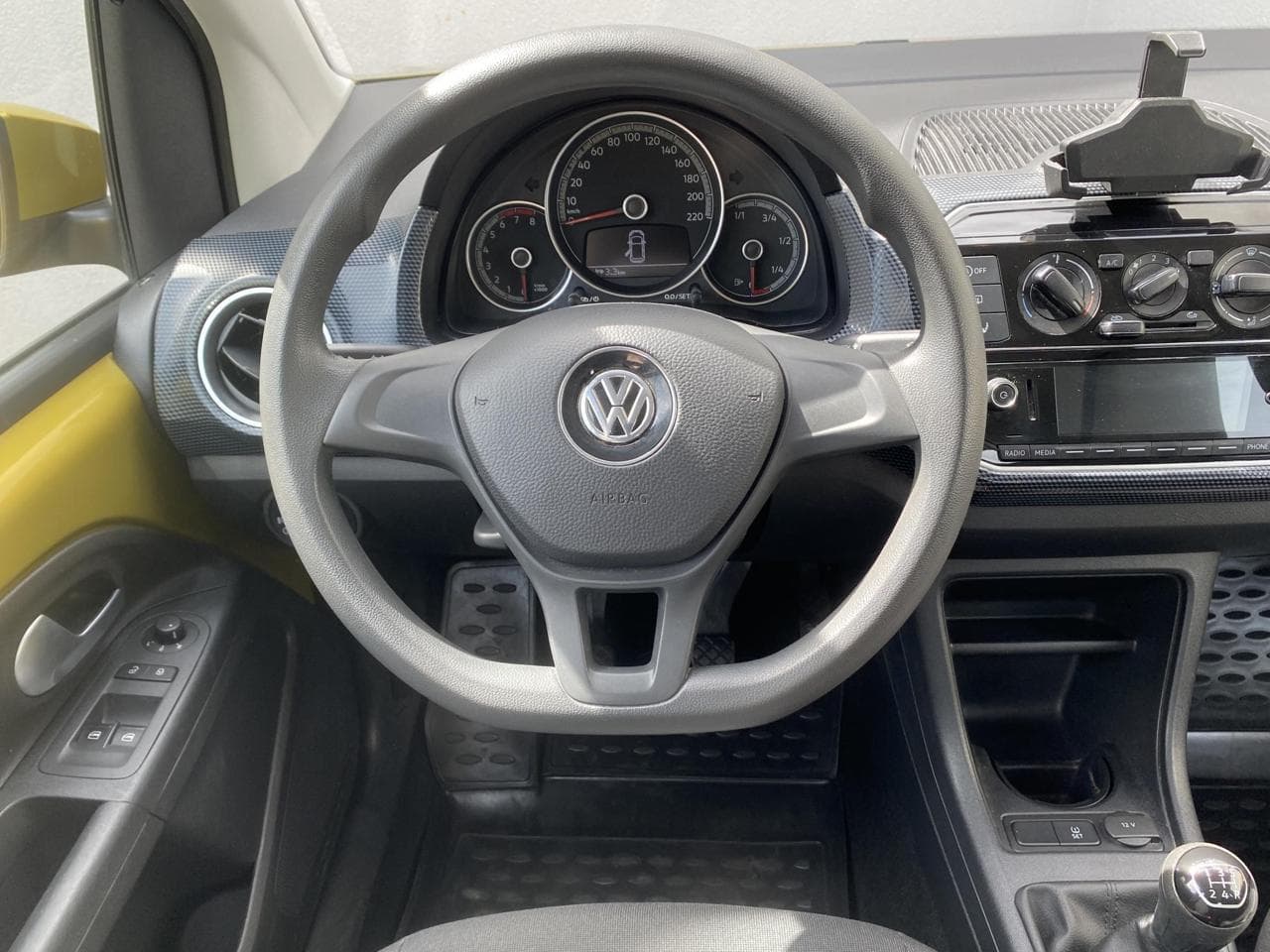 2018 Volkswagen UP! - 11