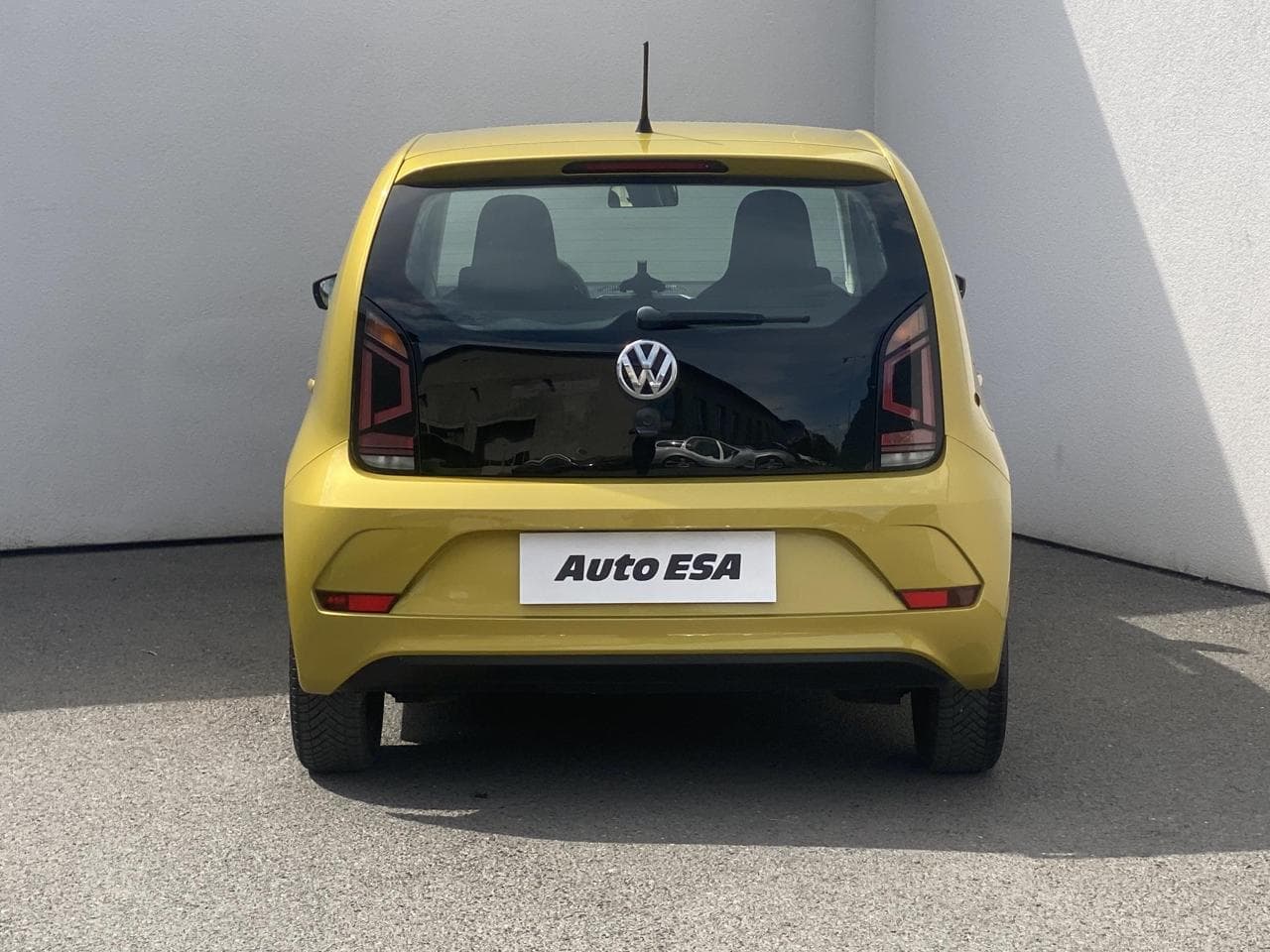 2018 Volkswagen UP! - 5