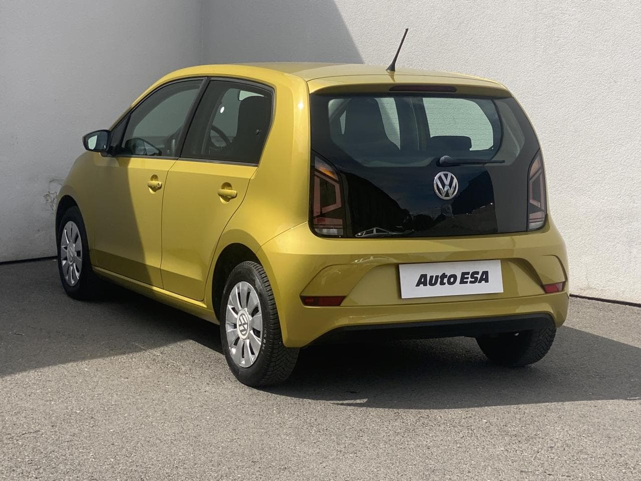 2018 Volkswagen UP! - 6
