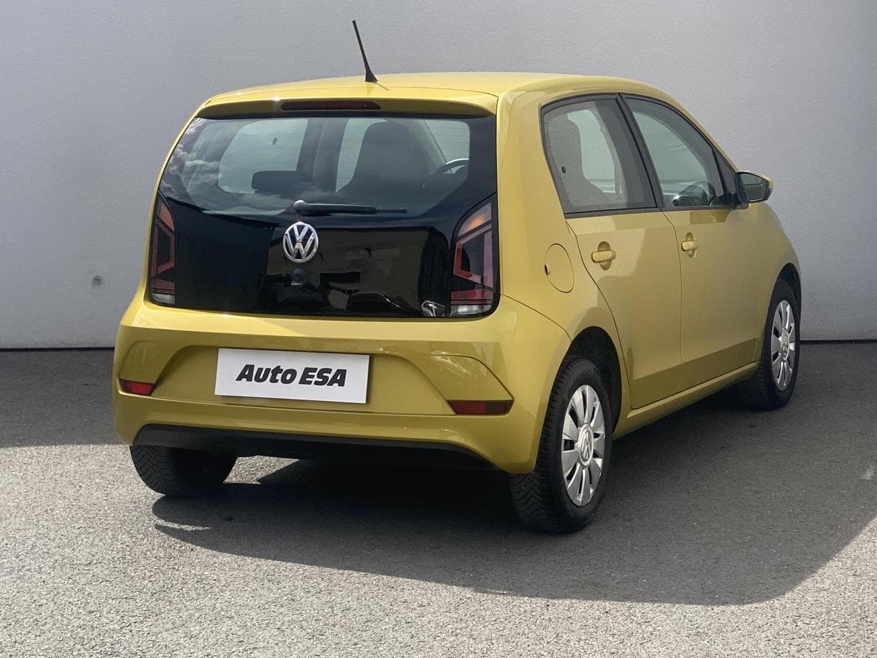 2018 Volkswagen UP! - 4