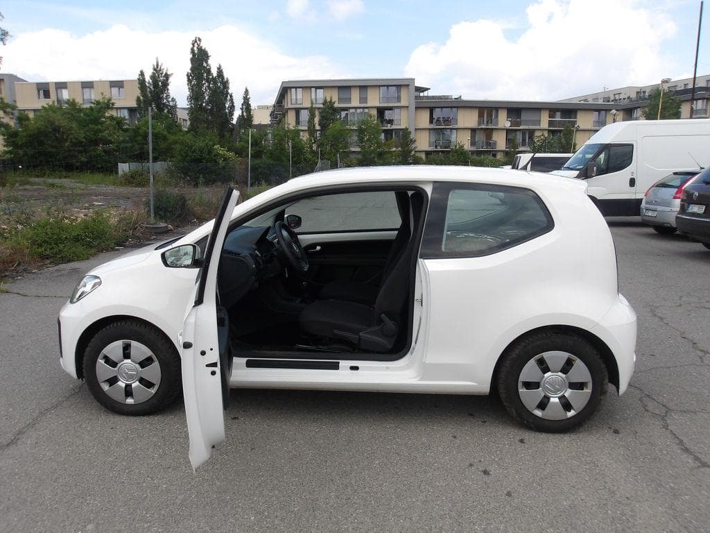 2019 Volkswagen UP! - 13