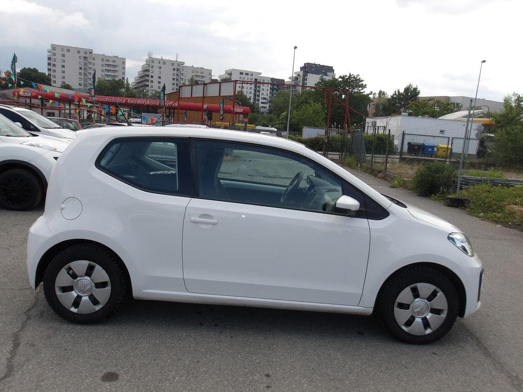 2019 Volkswagen UP! - 7