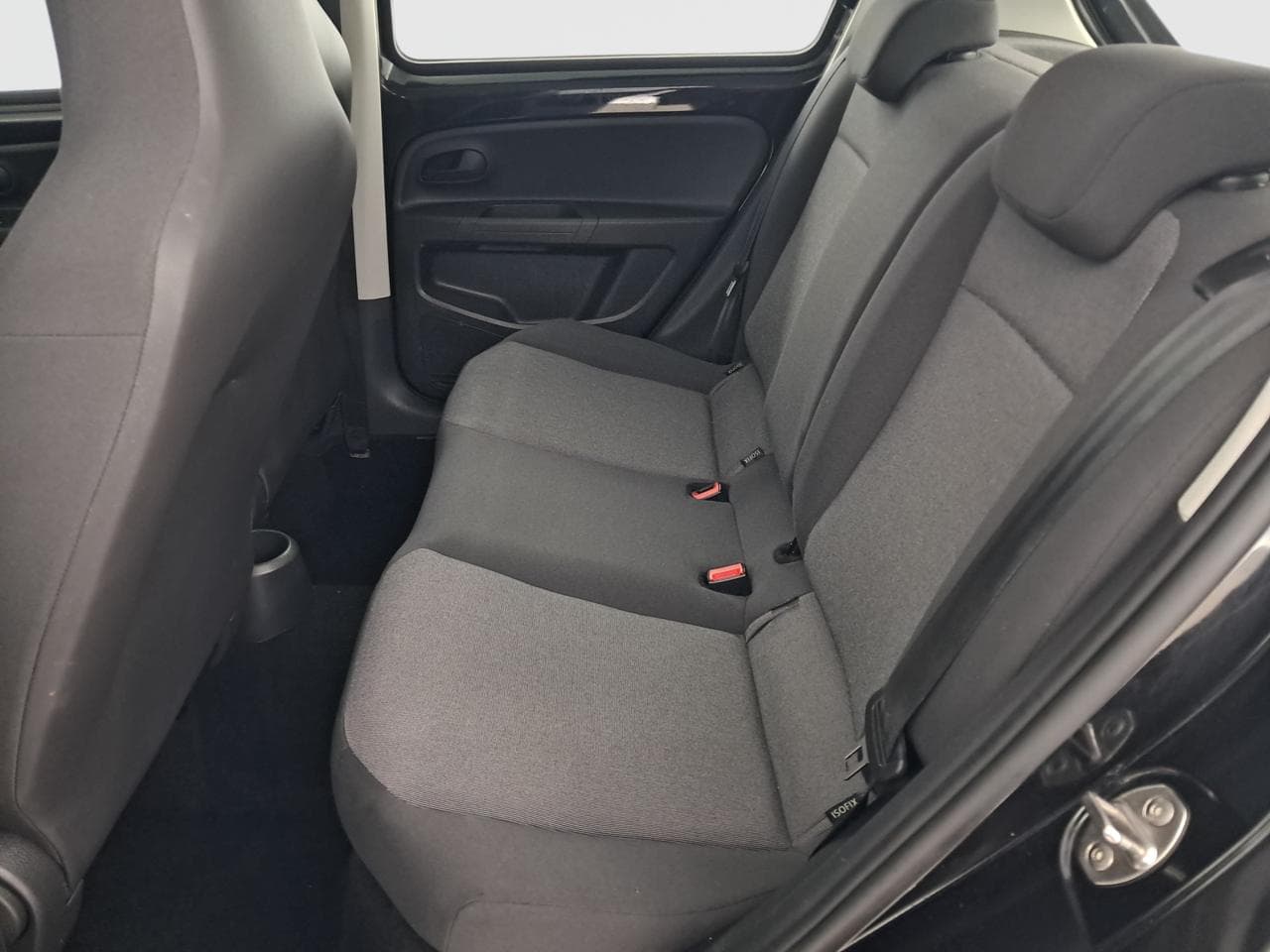 2014 Volkswagen UP! - 15