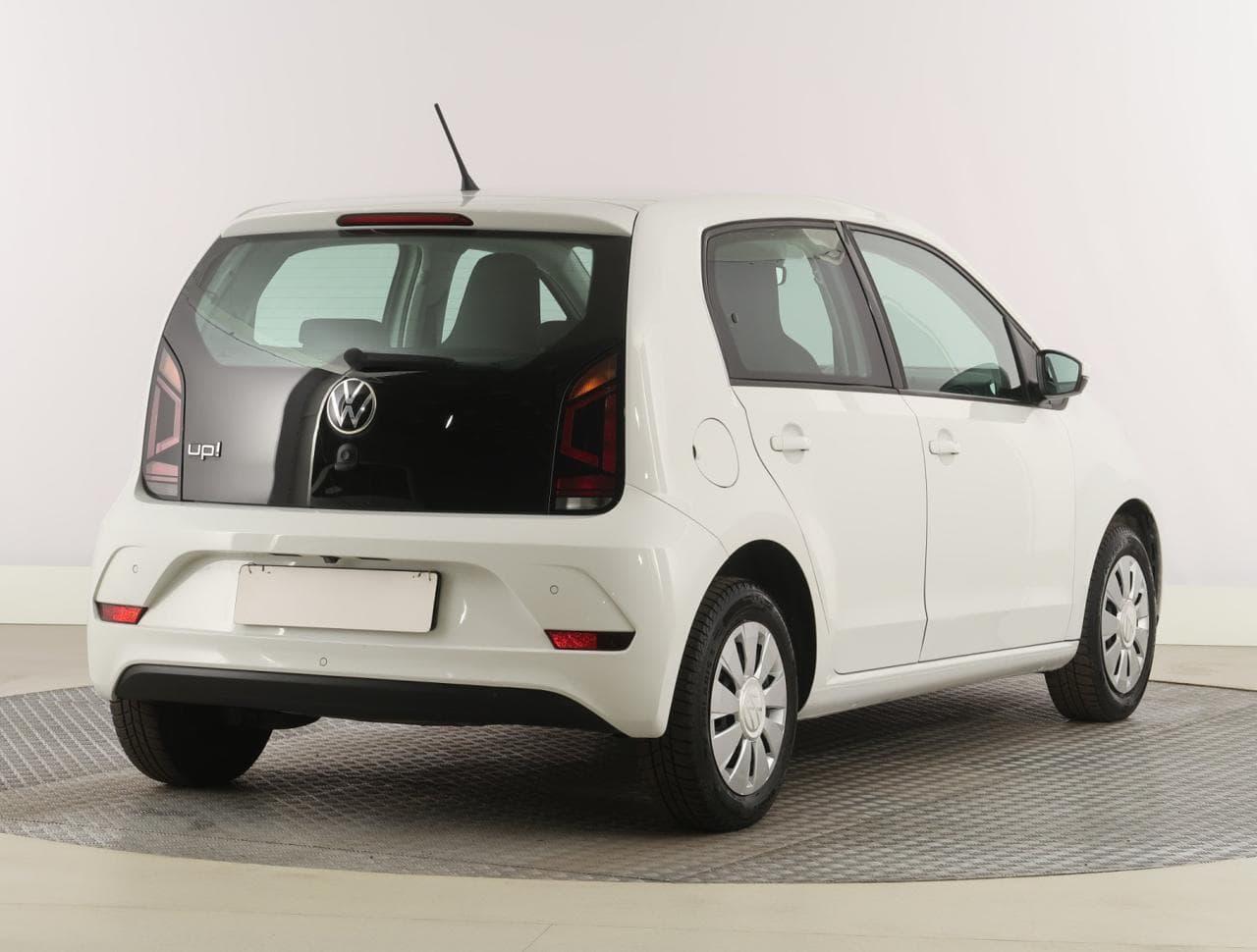 2022 Volkswagen UP! - 7