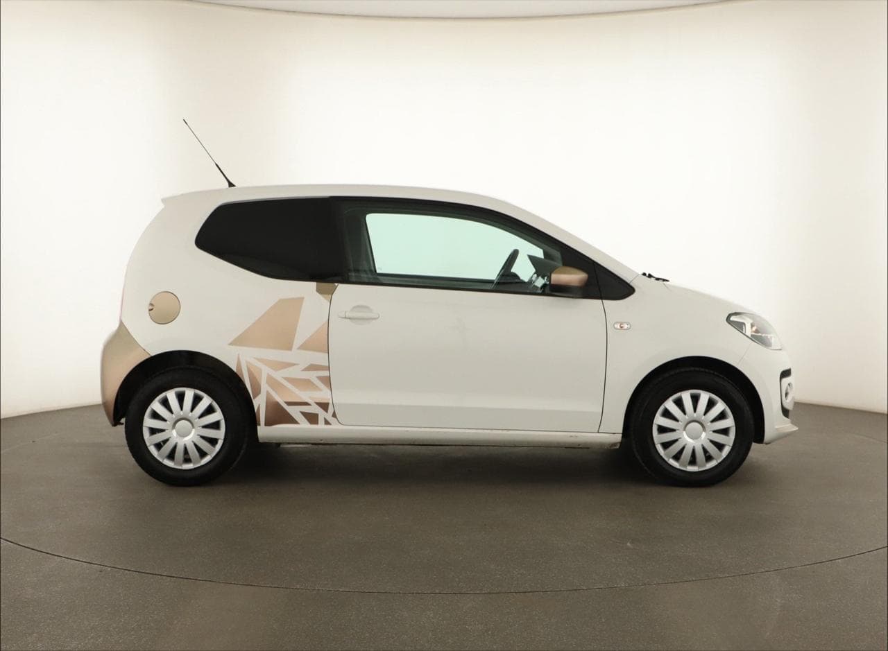 2012 Volkswagen UP! - 8