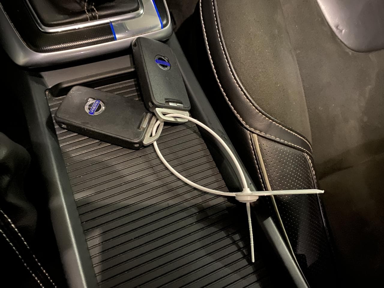 2015 Volvo V40 - 18