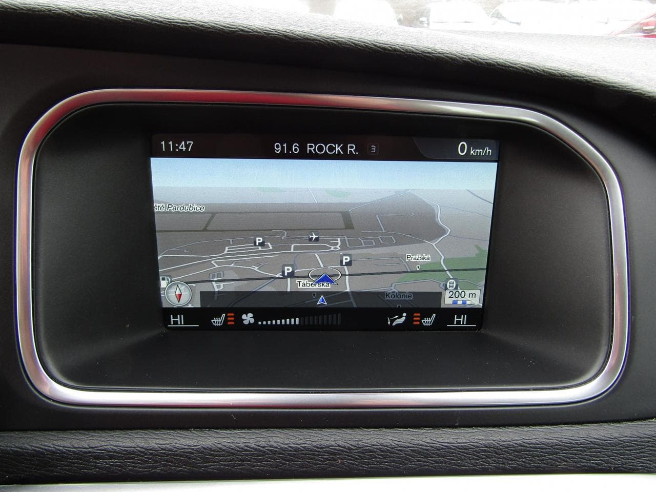2015 Volvo V40 - 16