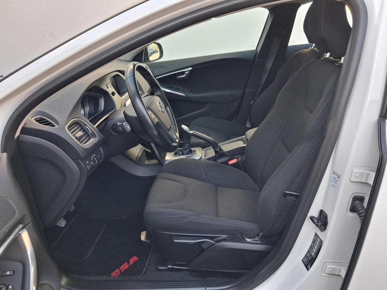 2013 Volvo V40 - 11