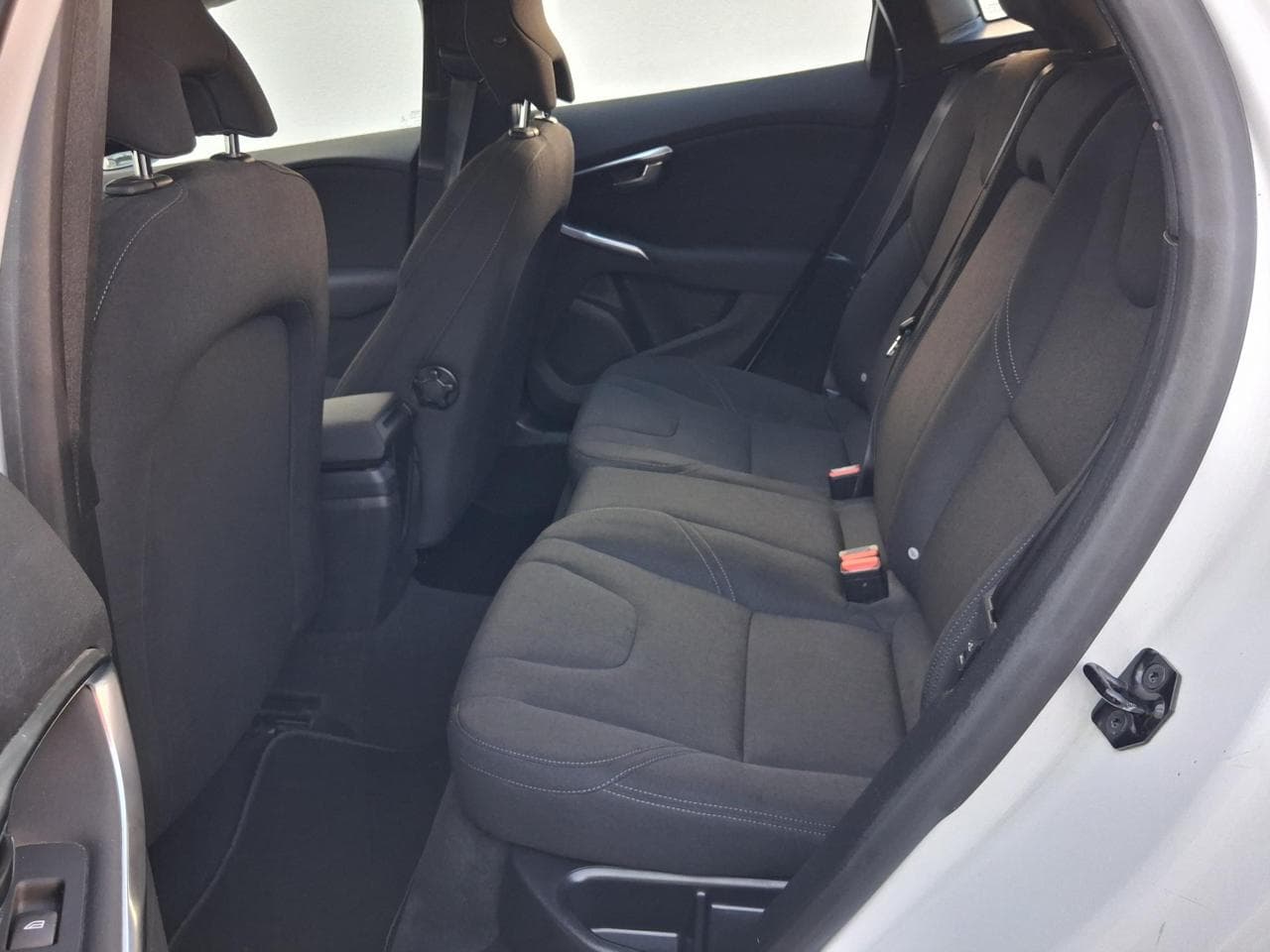 2013 Volvo V40 - 8