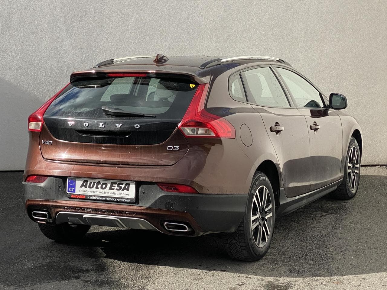 2018 Volvo V40 - 4