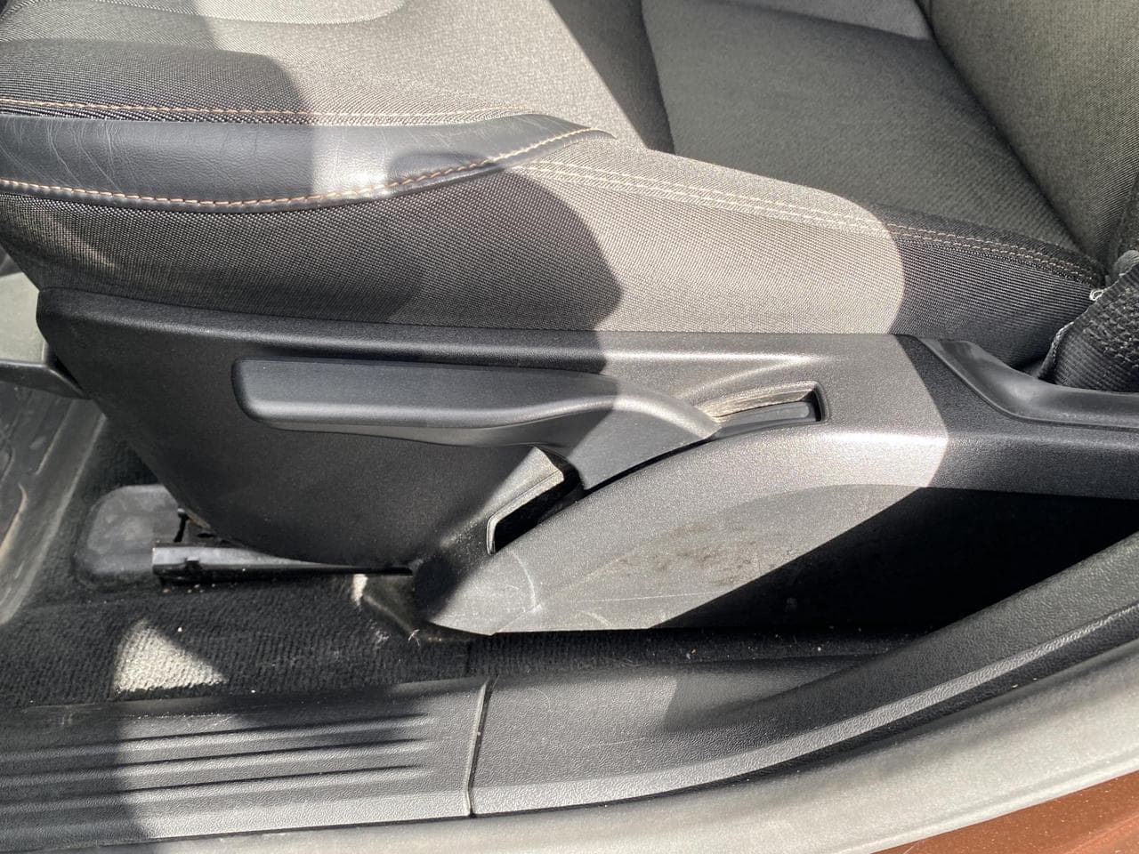 2018 Volvo V40 - 14