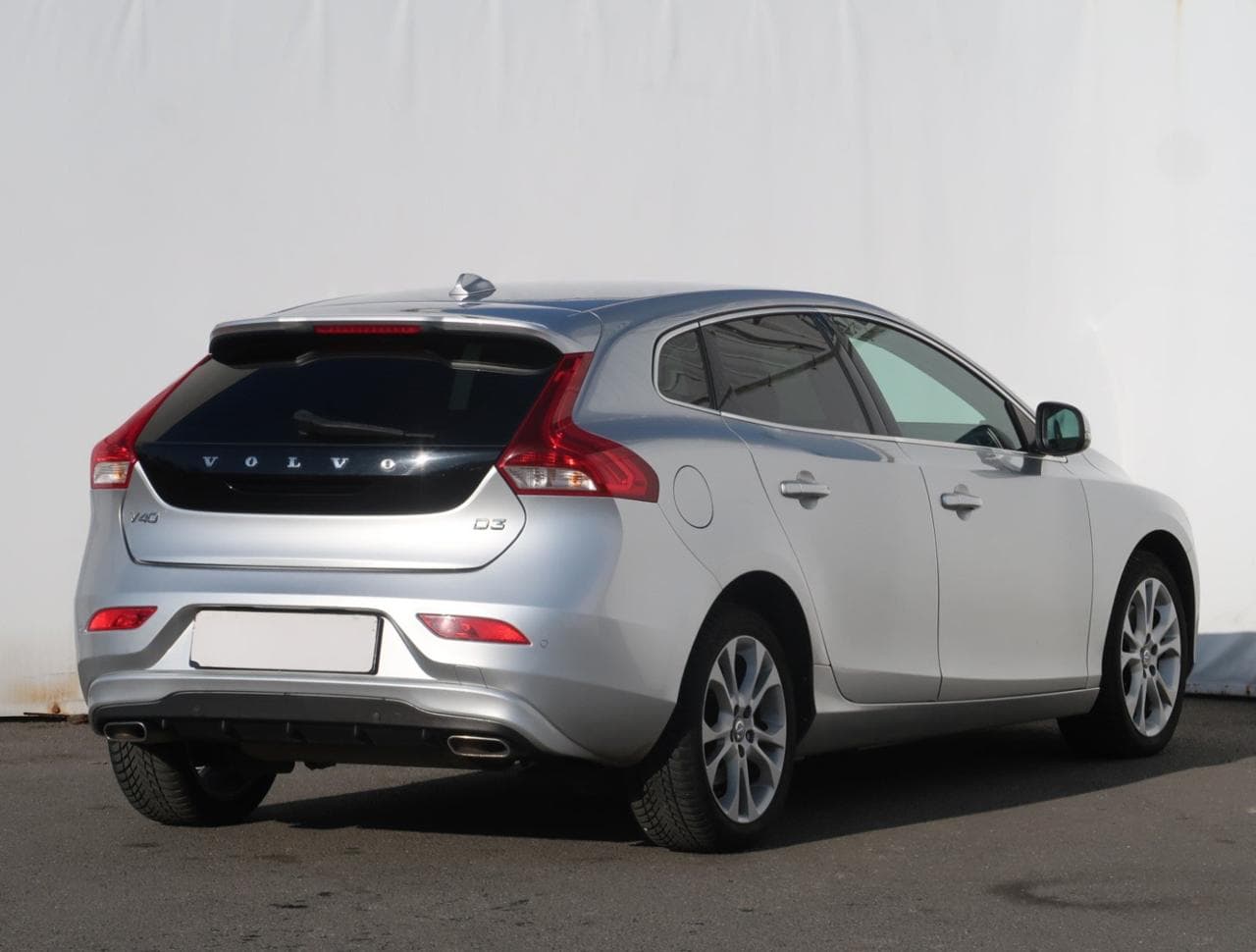 2016 Volvo V40 - 7