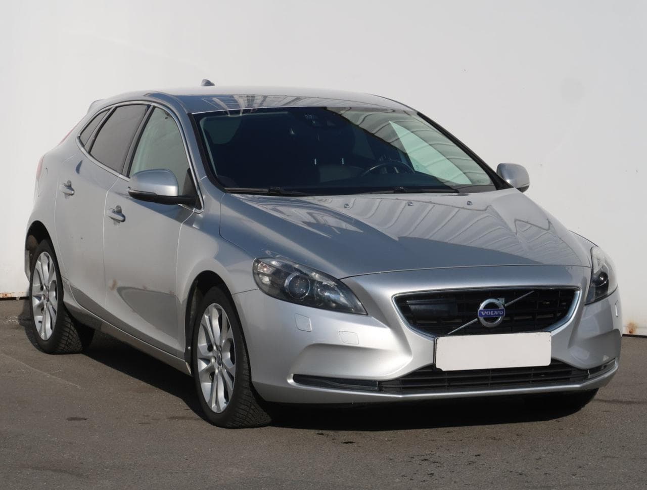 2016 Volvo V40