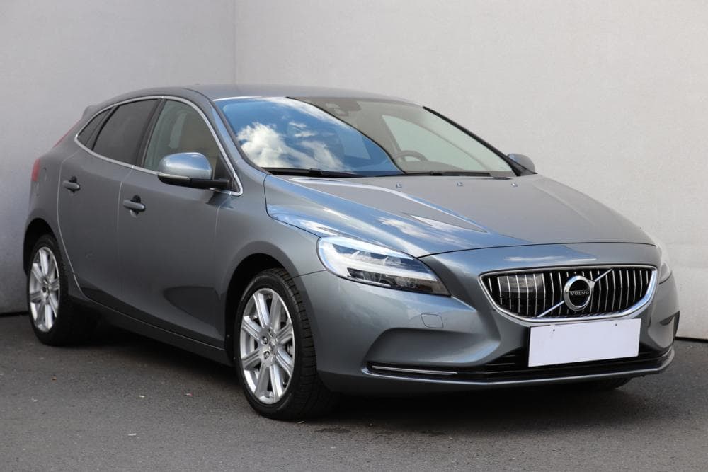 2016 Volvo V40