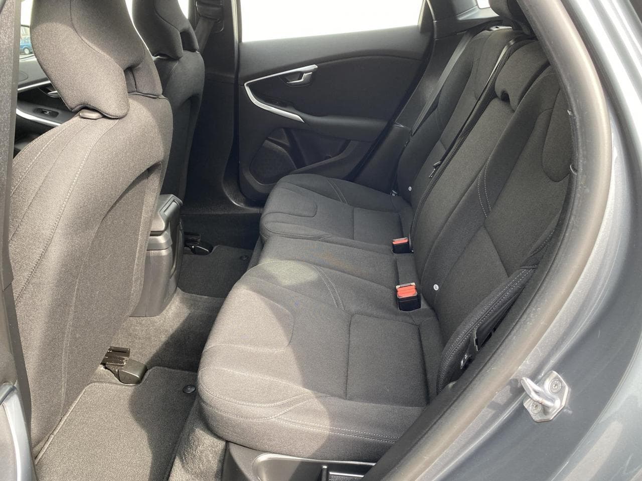 2016 Volvo V40 - 10