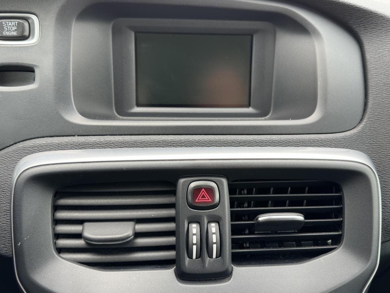 2014 Volvo V40 - 13