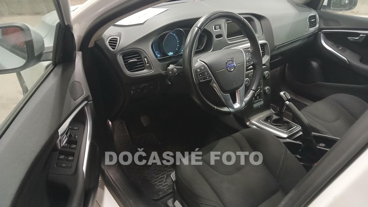2014 Volvo V40 - 3