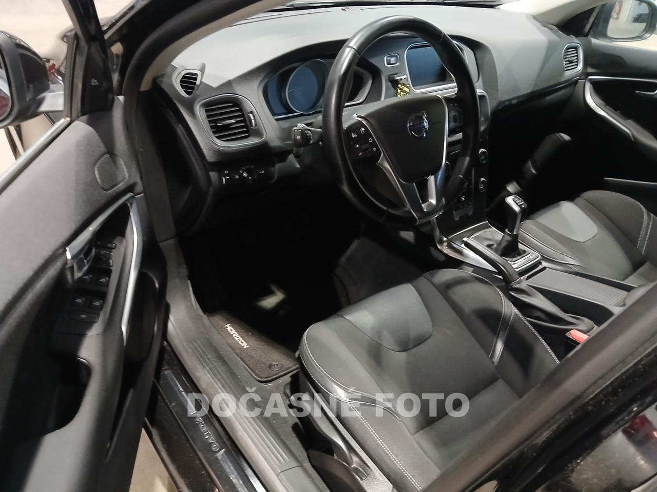 2015 Volvo V40 - 5
