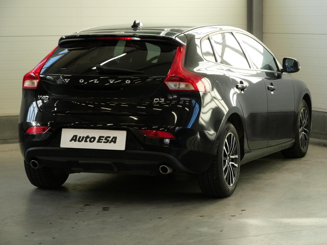 2018 Volvo V40 - 4