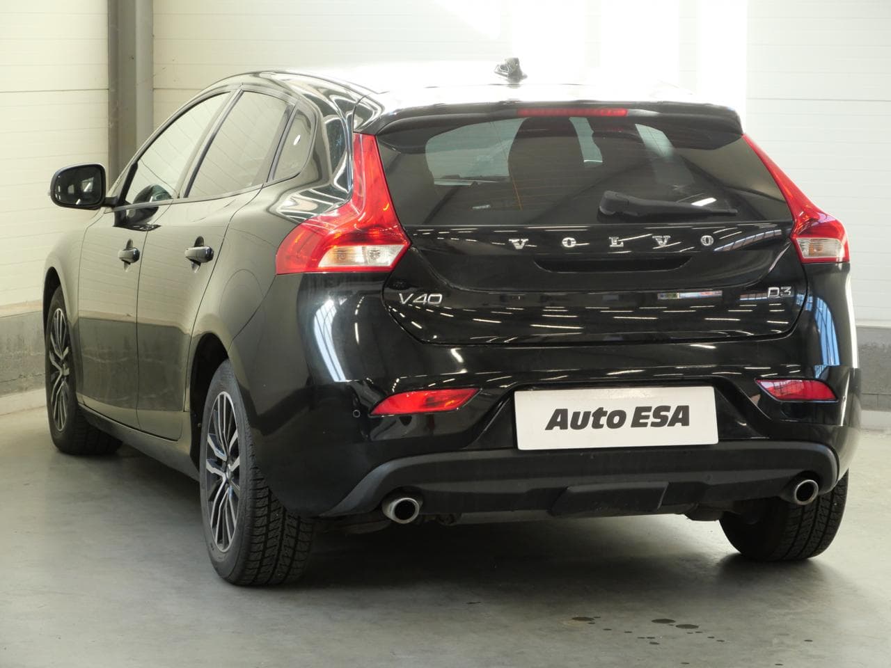 2018 Volvo V40 - 6