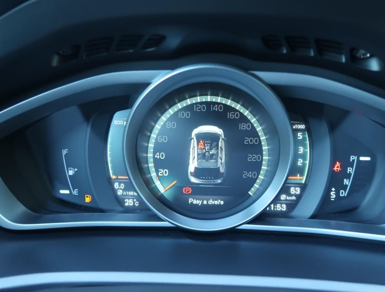 2016 Volvo V40 - 34