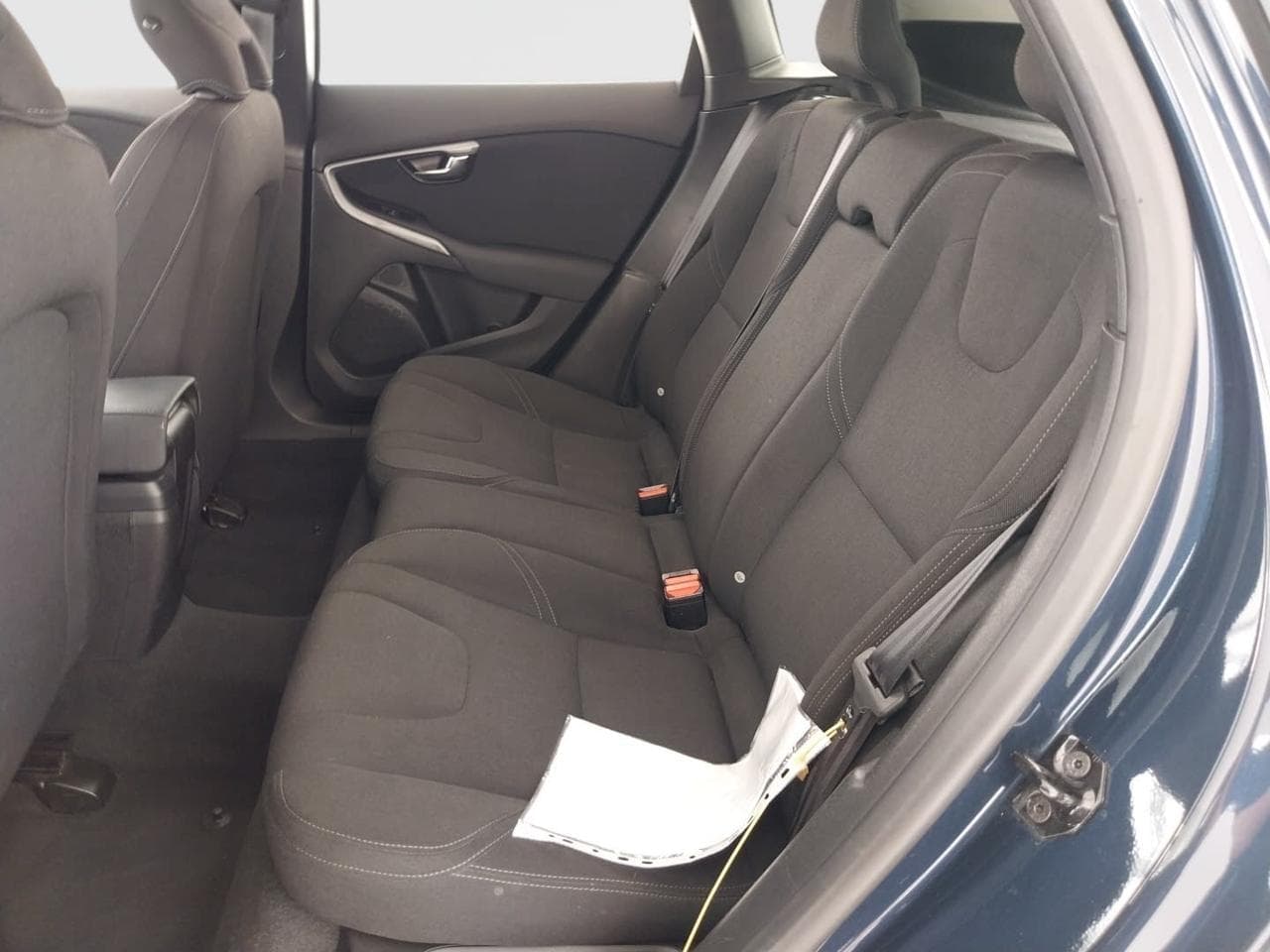 2012 Volvo V40 - 15
